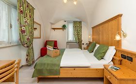 Albergo Alla Costa